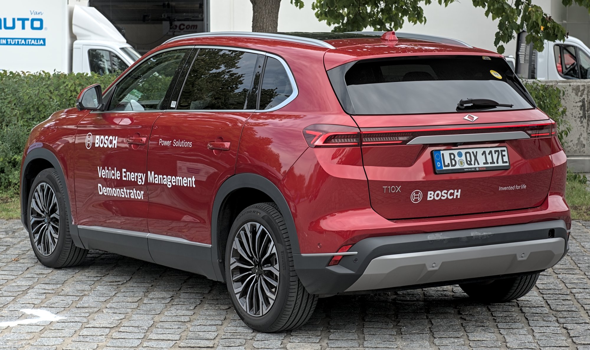 Togg T10X IAA 2025 fuarında sergileniyor